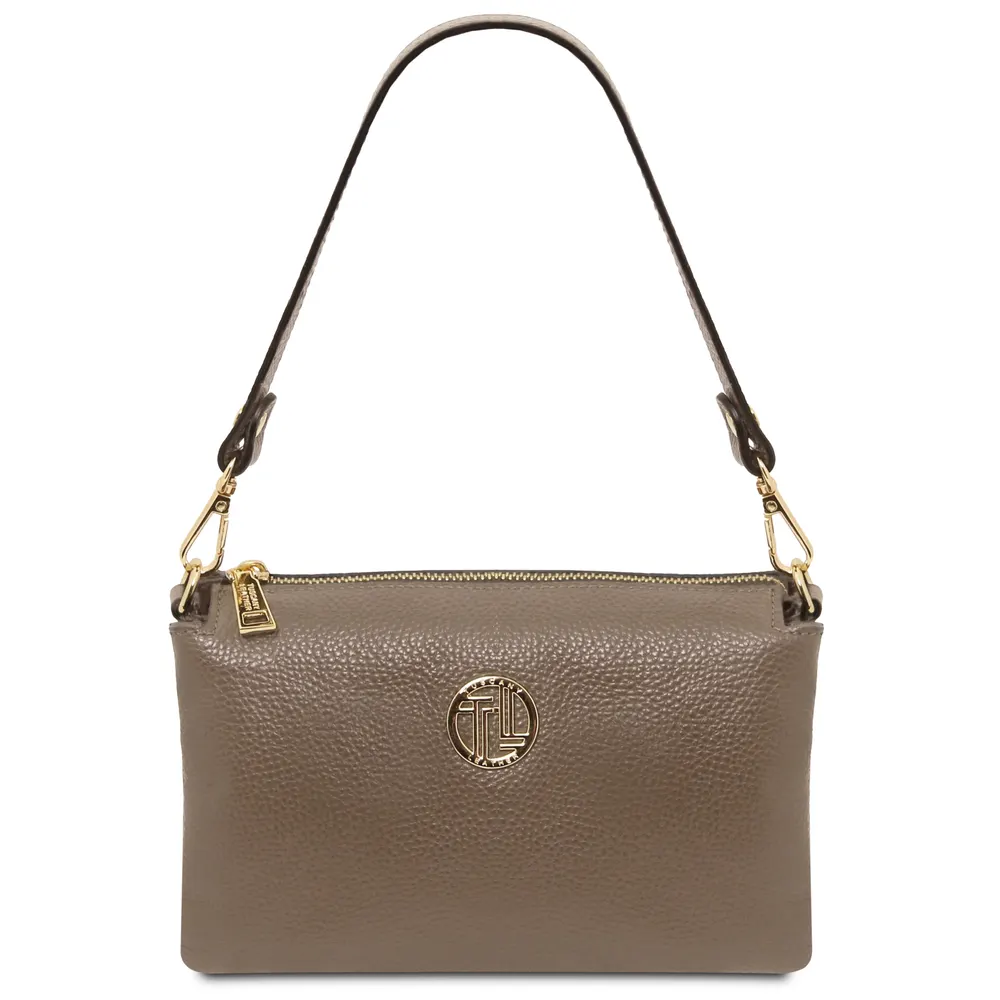 Sia Soft leather clutch