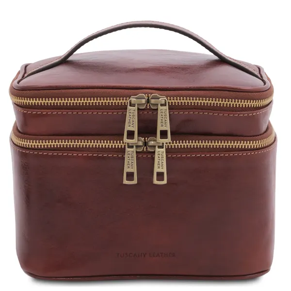 Eliot Leather toiletry bag
