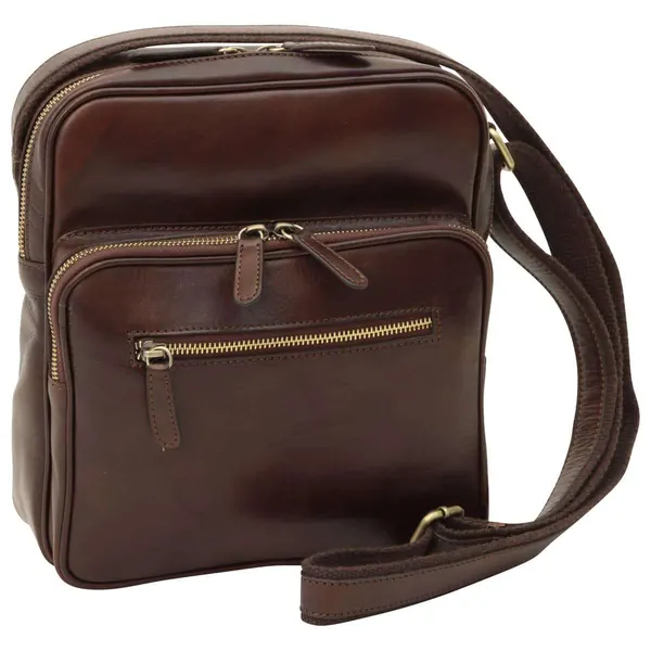 Small leather bag with zip closures